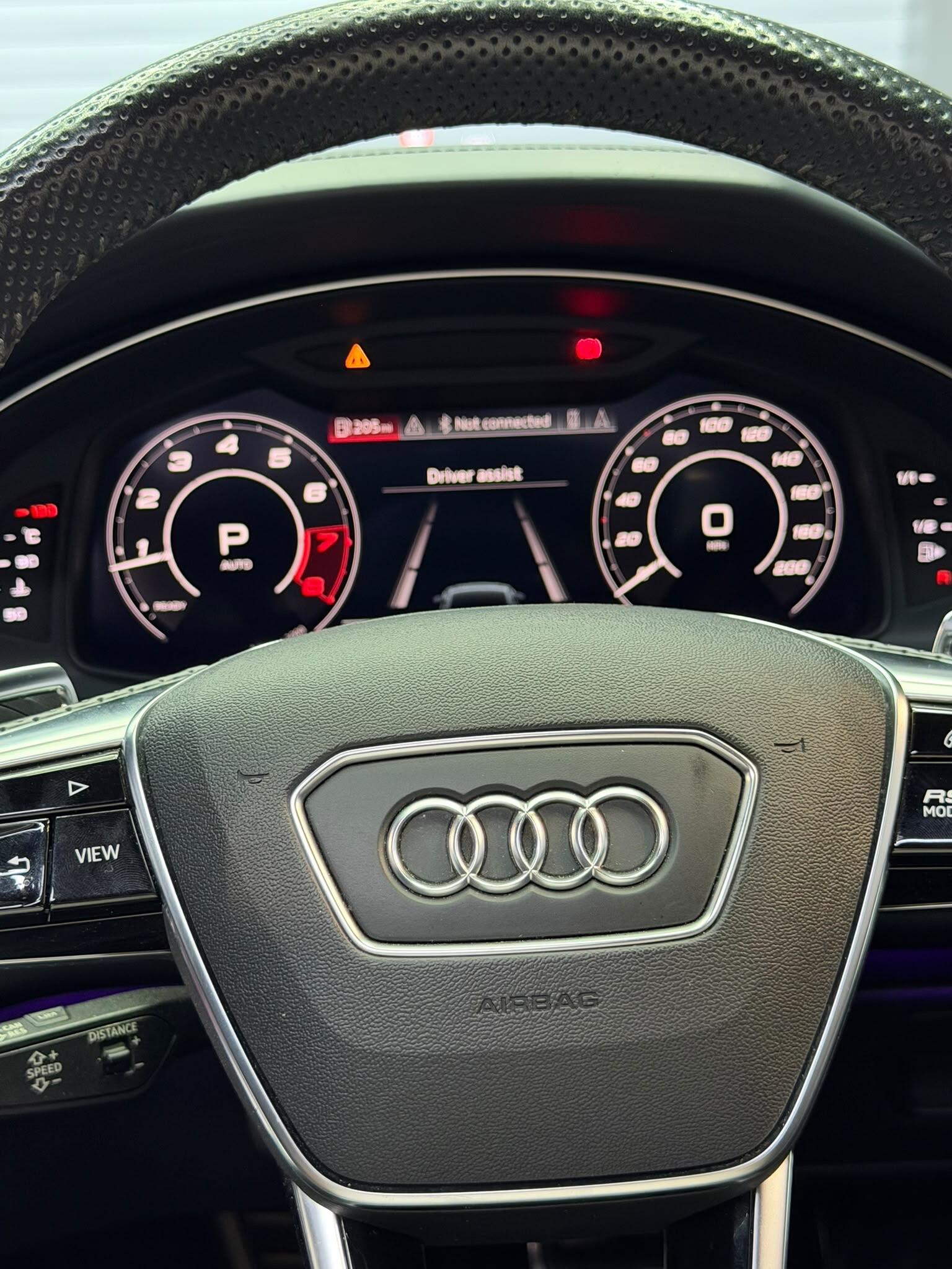 Audi RS7 view 11