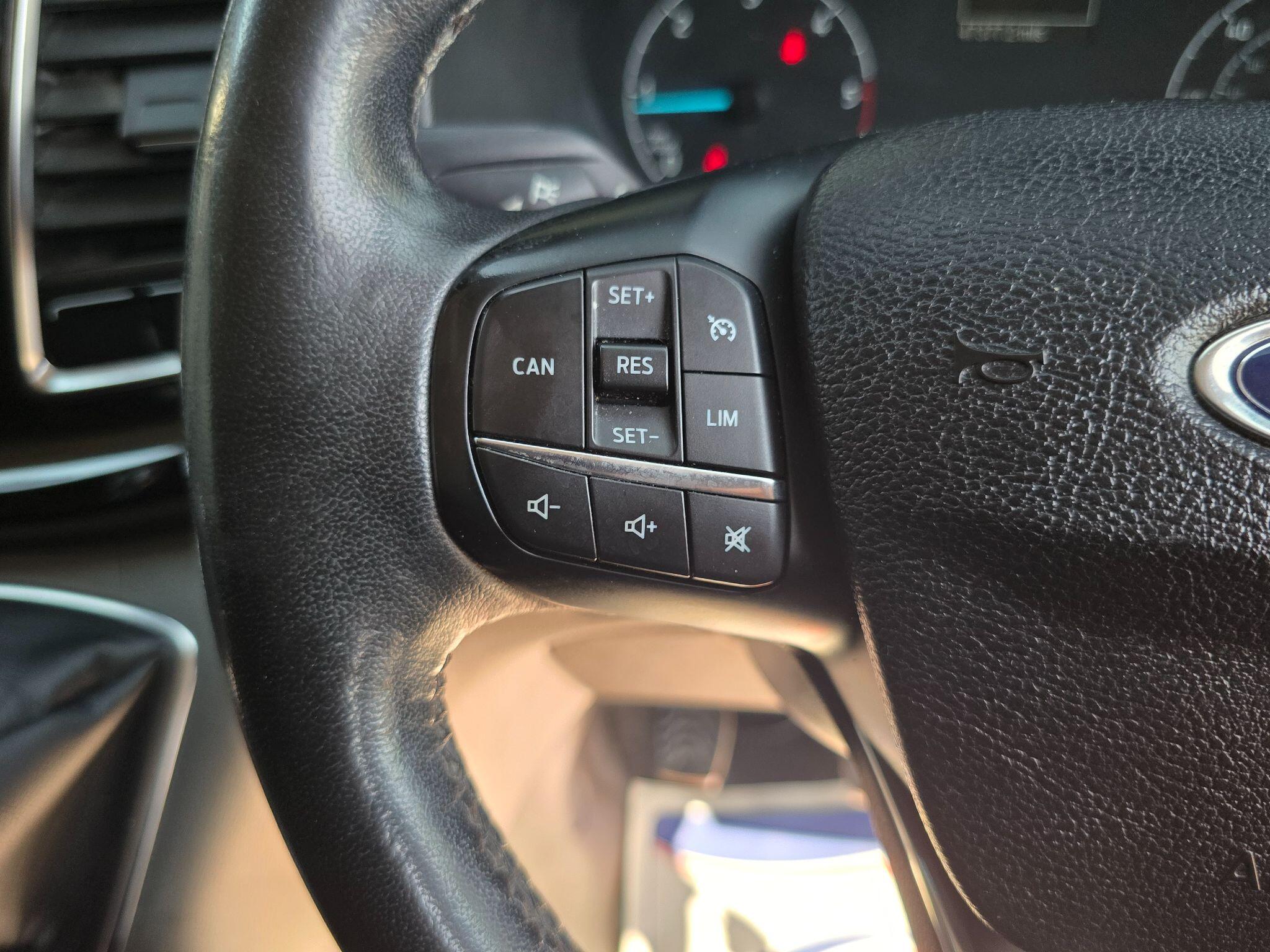 Ford Transit Custom view 32