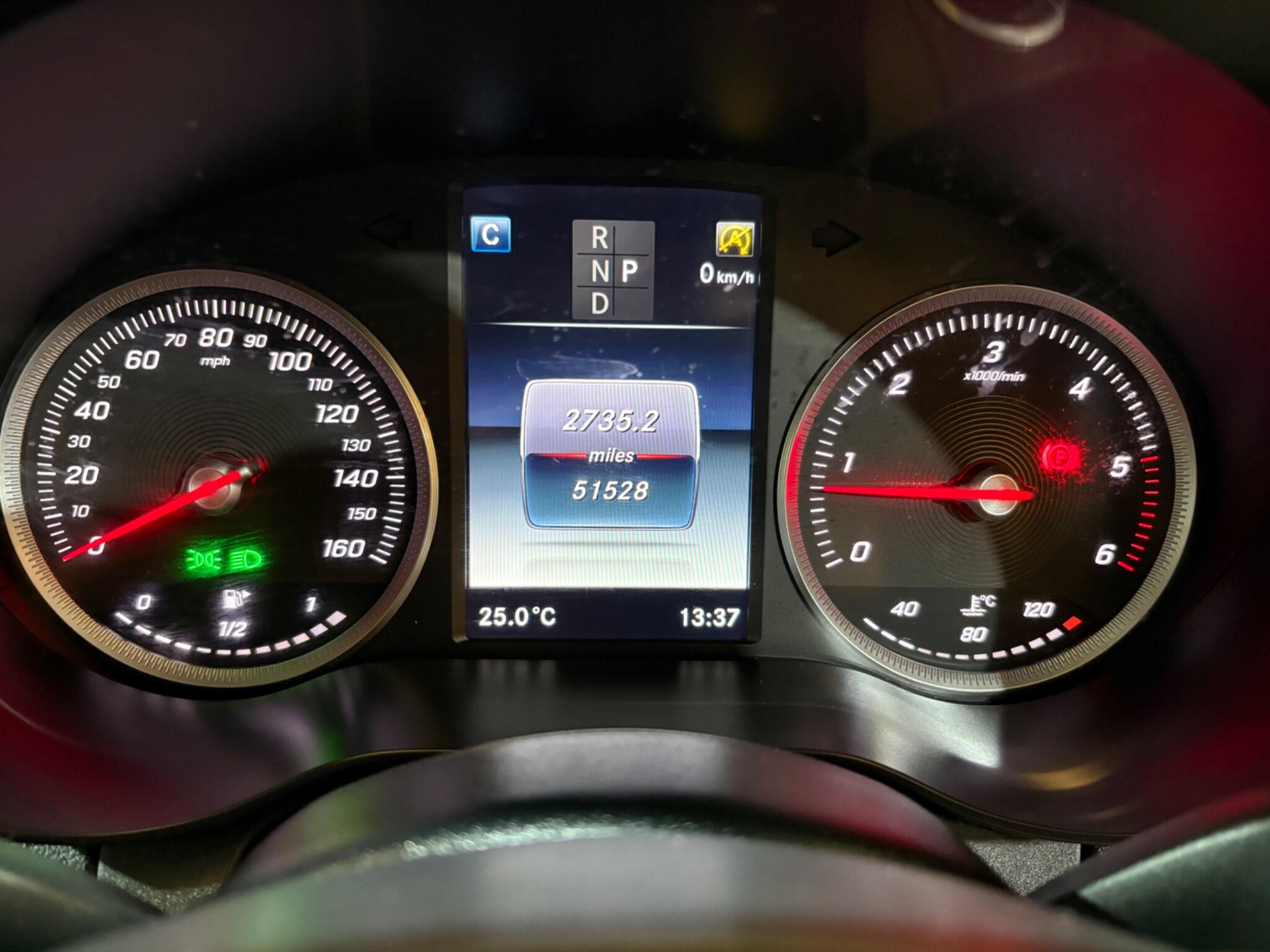 Mercedes-Benz C Class view 6