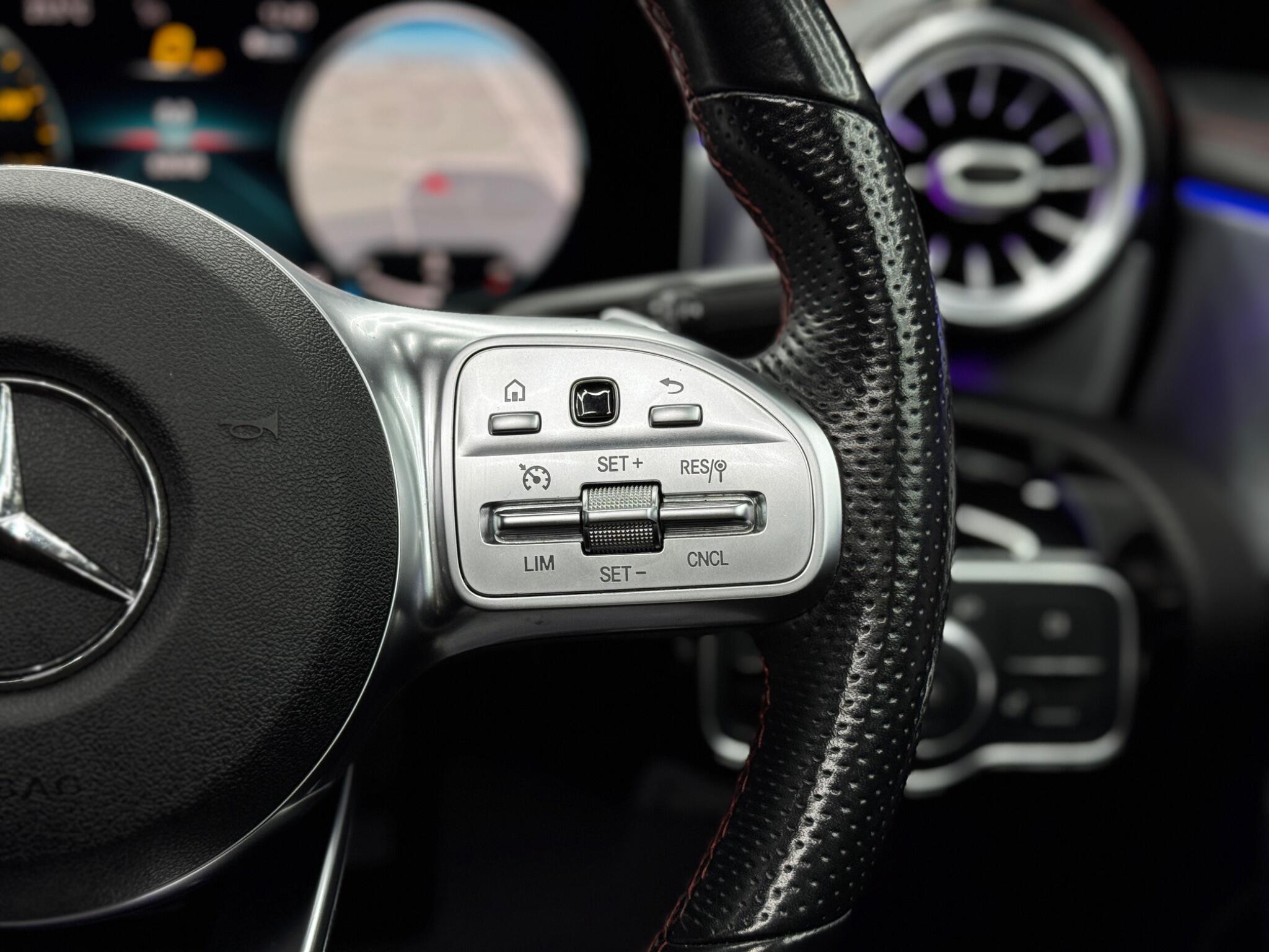 Mercedes-Benz CLA view 22