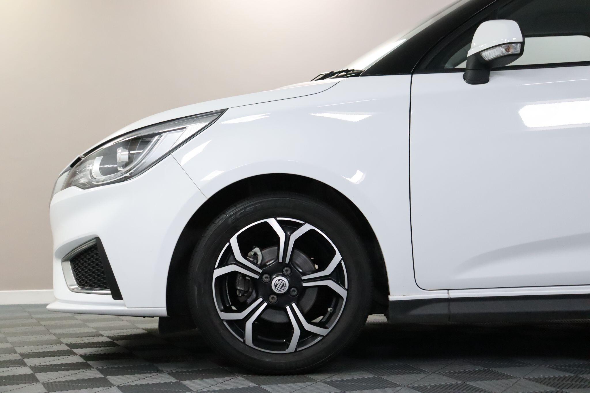 MG MG3 view 27