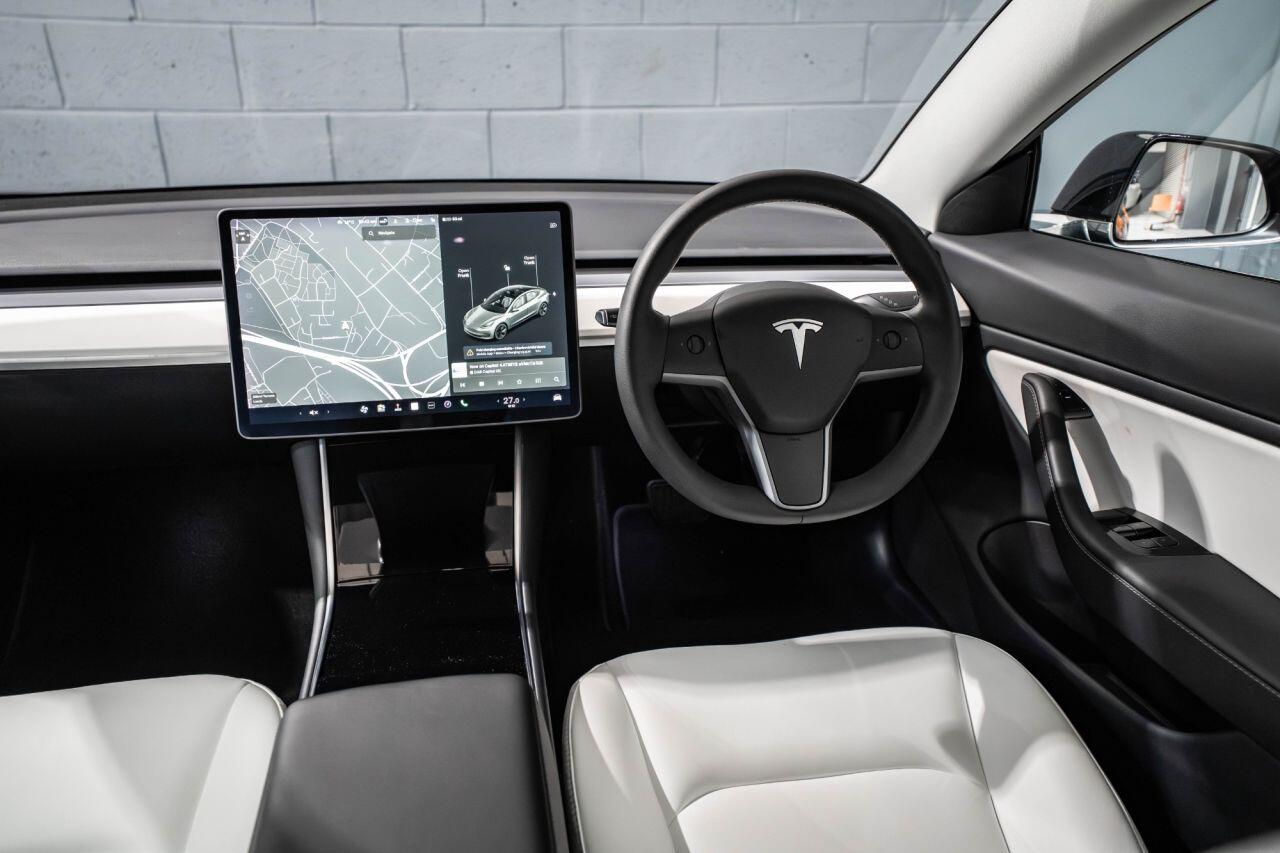 Tesla Model 3 view 26