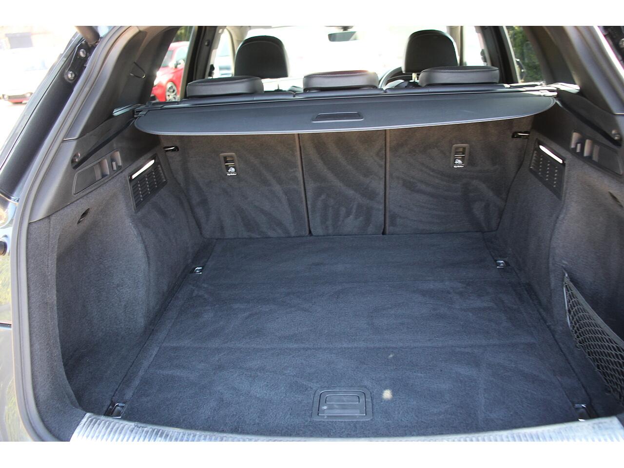 Audi Q5 view 37