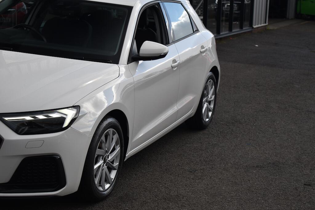 Audi A1 view 23