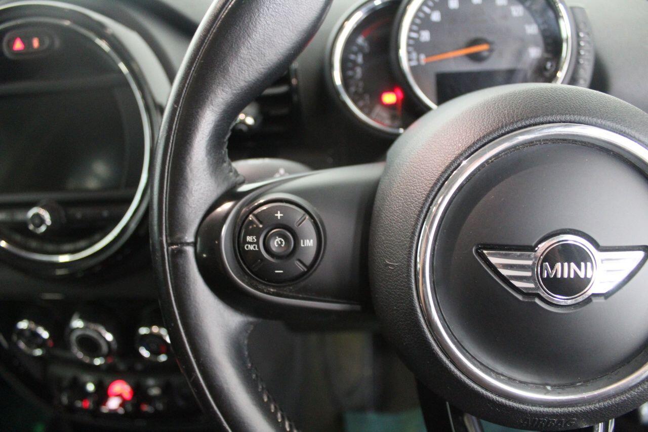 MINI Clubman view 46