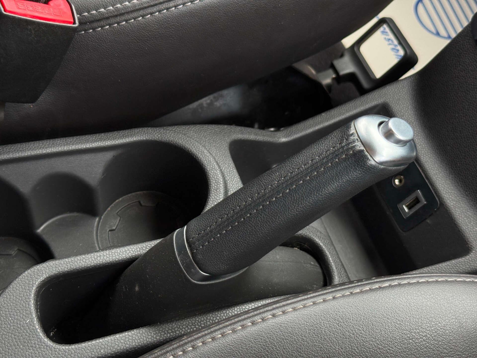 Ford Ecosport view 59