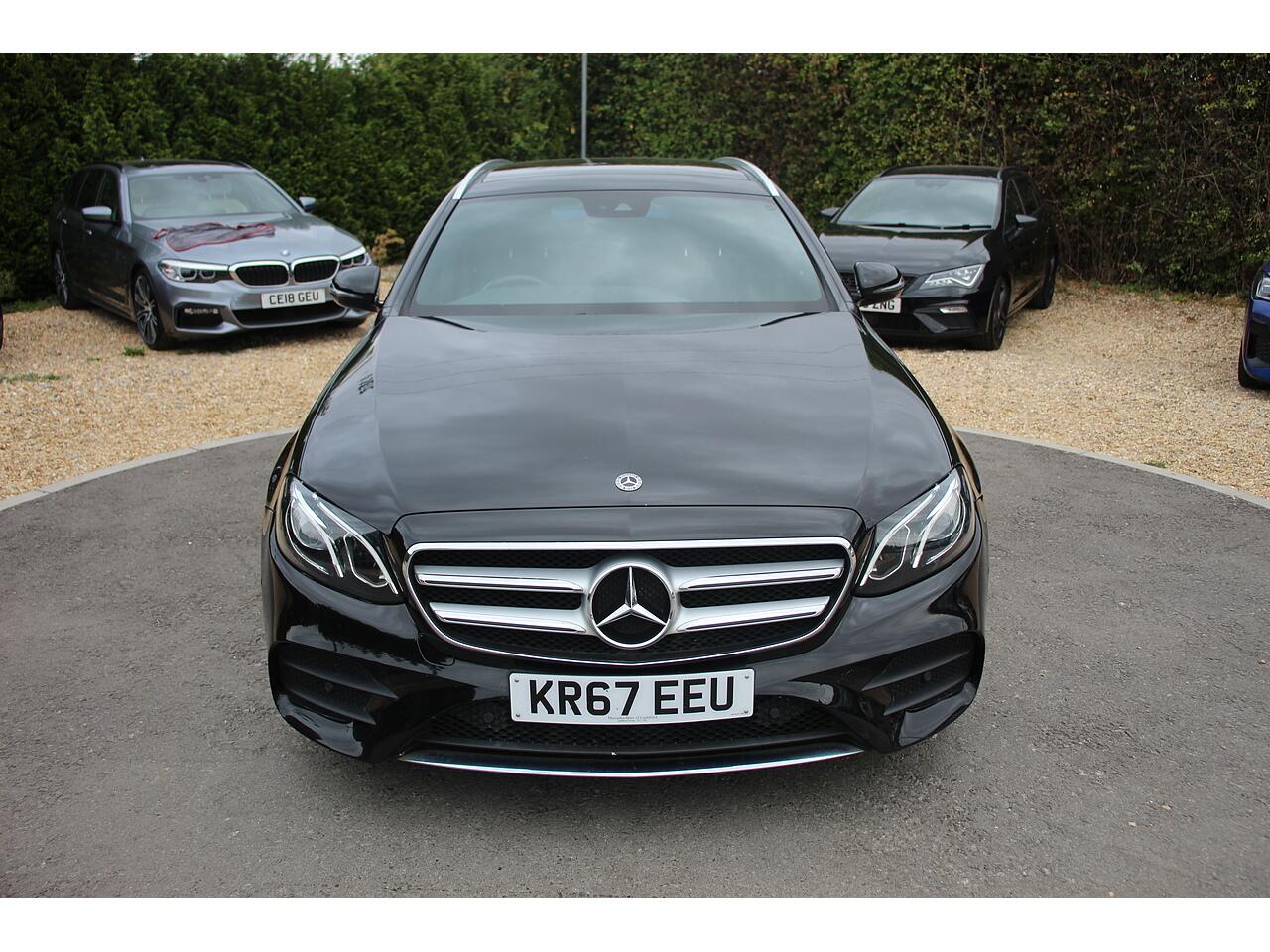 Mercedes-Benz E Class view 3