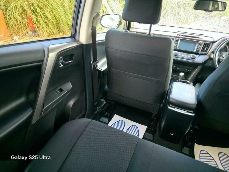 Toyota Rav4 view 28
