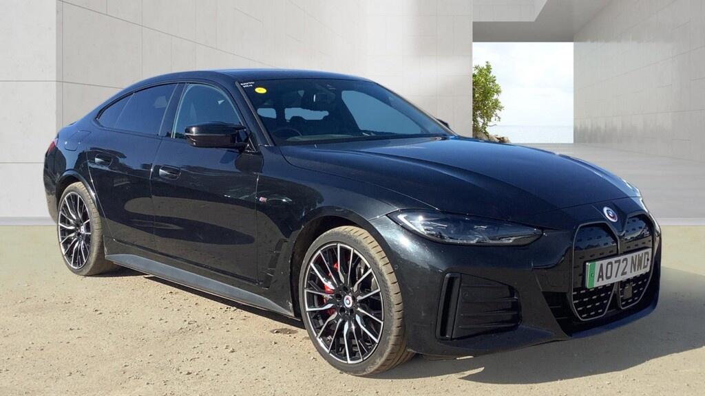 BMW i4