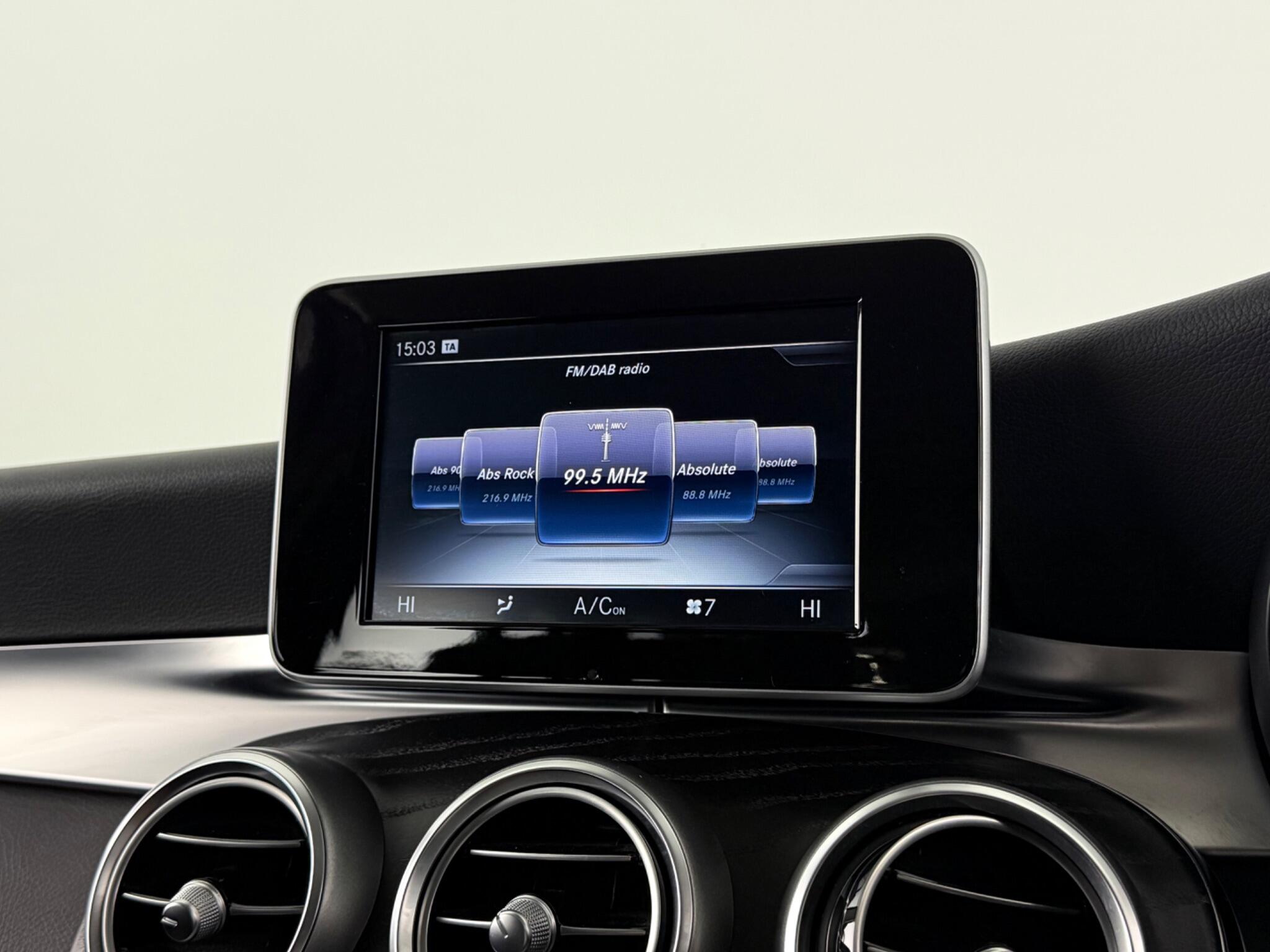Mercedes-Benz GLC view 27