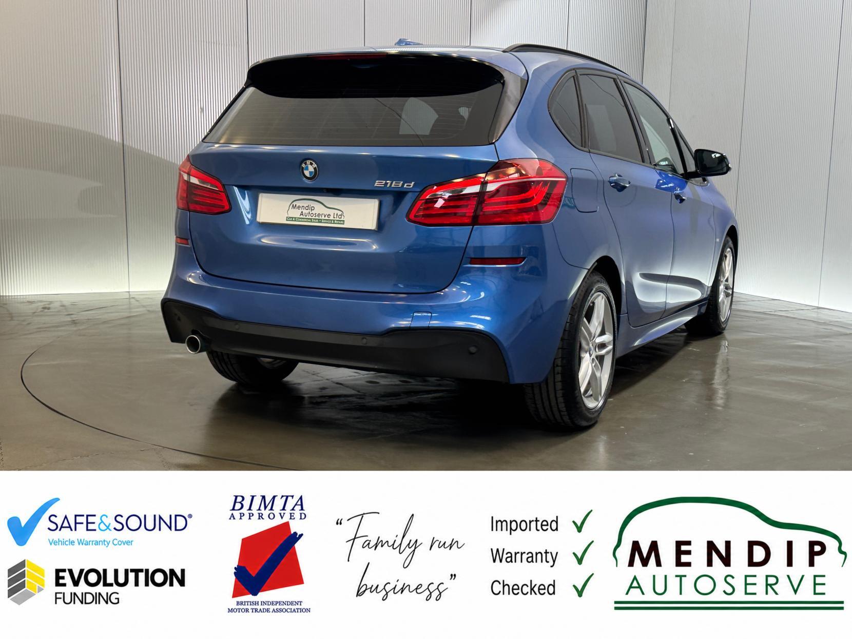 BMW 2 Series view 28