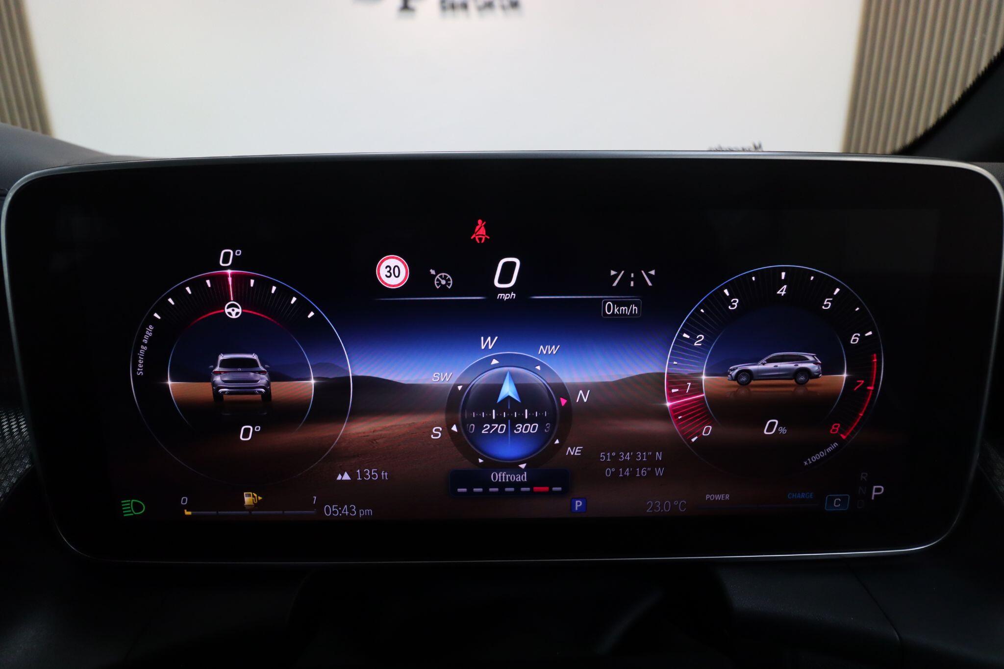Mercedes-Benz GLC view 44