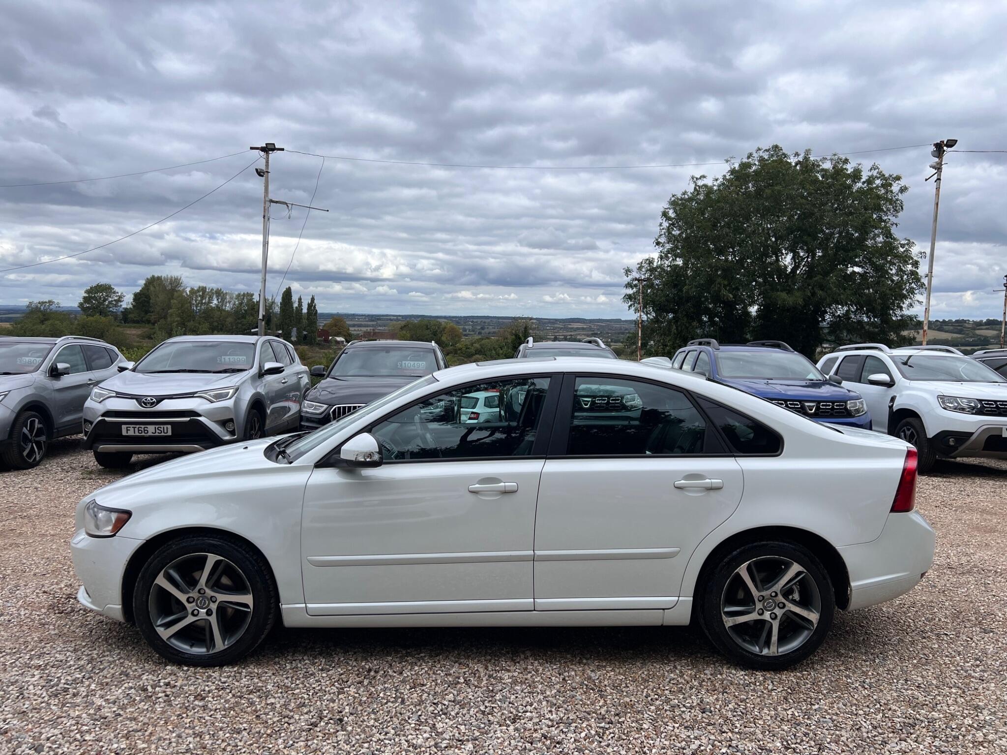 Volvo S40 view 13
