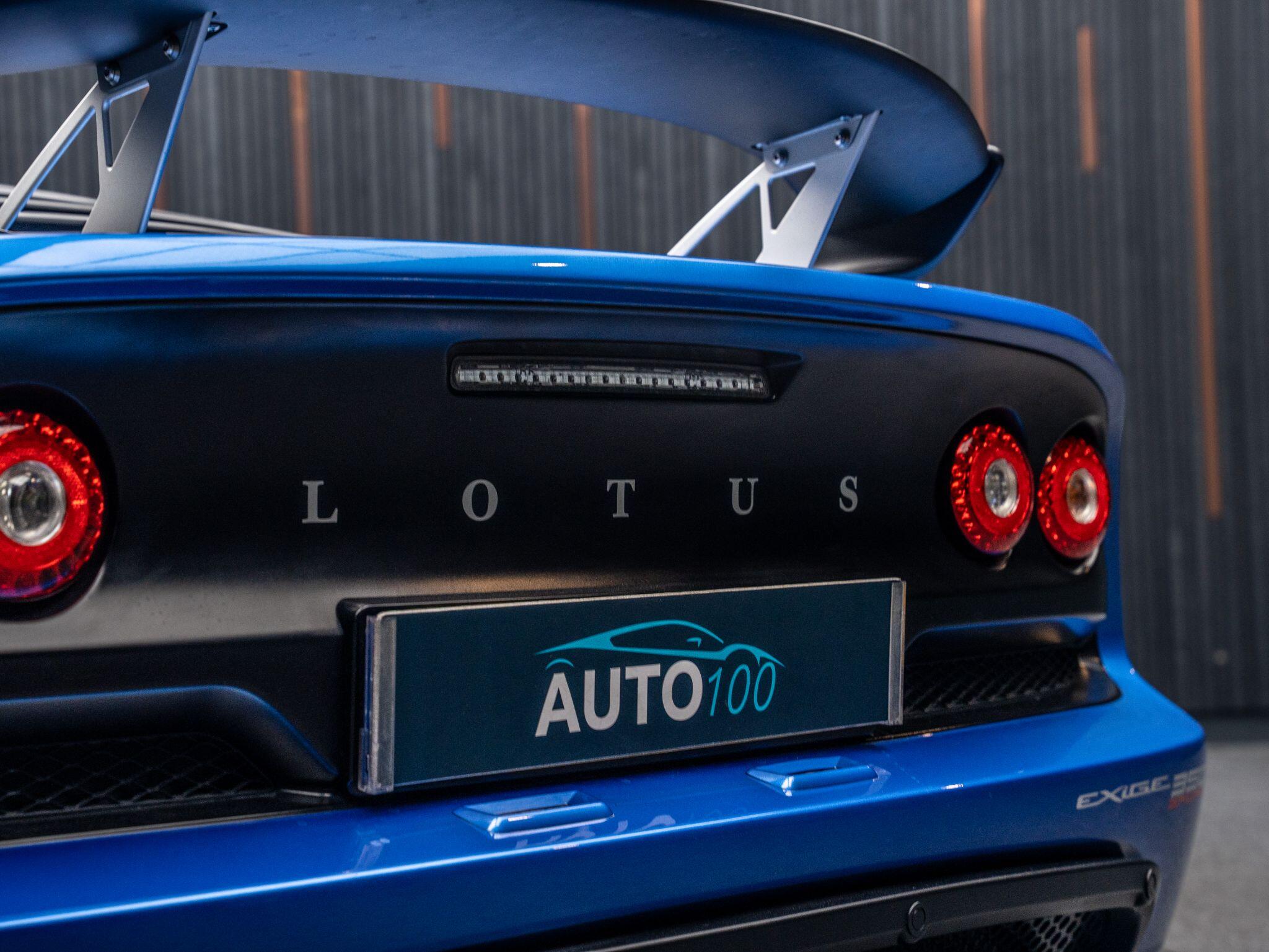 Lotus Exige view 26