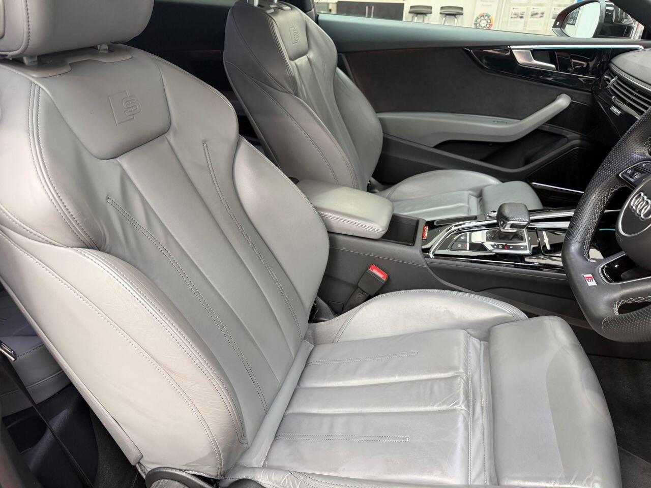 Audi A5 view 10
