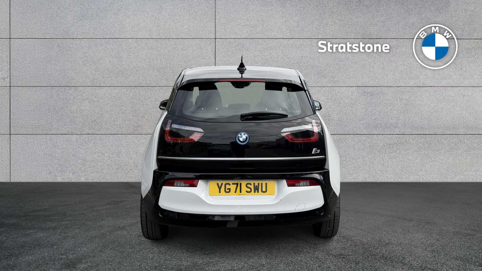 BMW i3 view 17