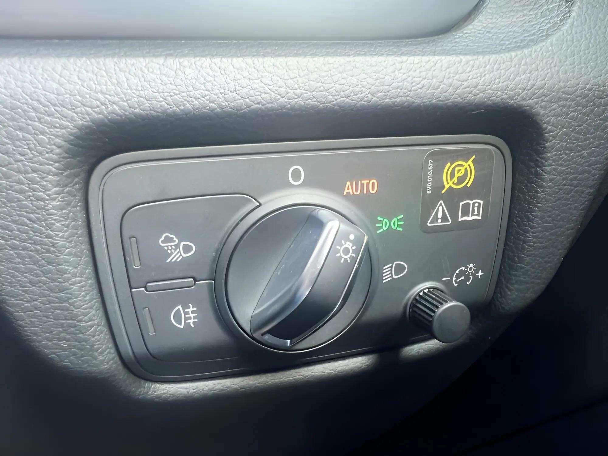Audi A3 view 25