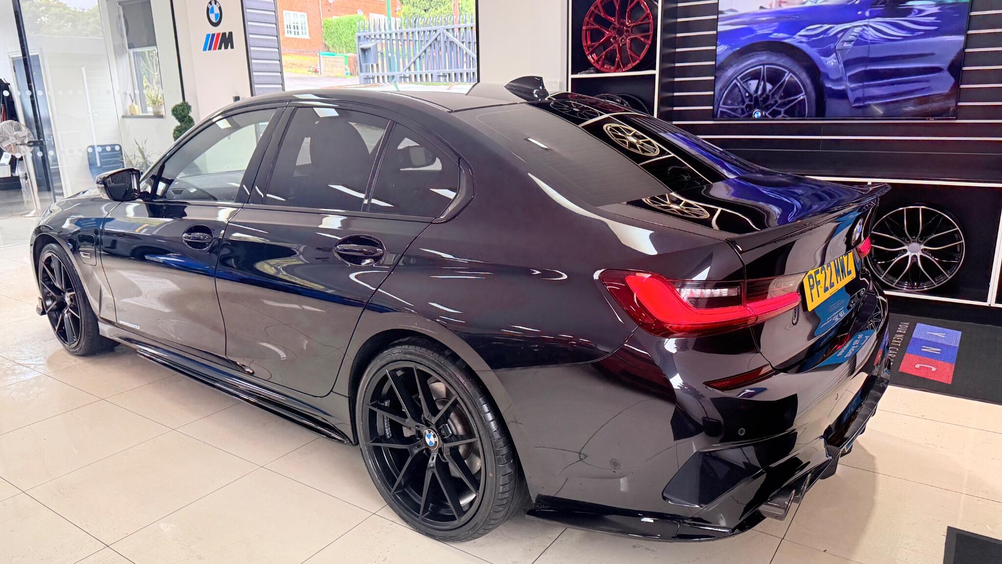 BMW 3 Series view 38
