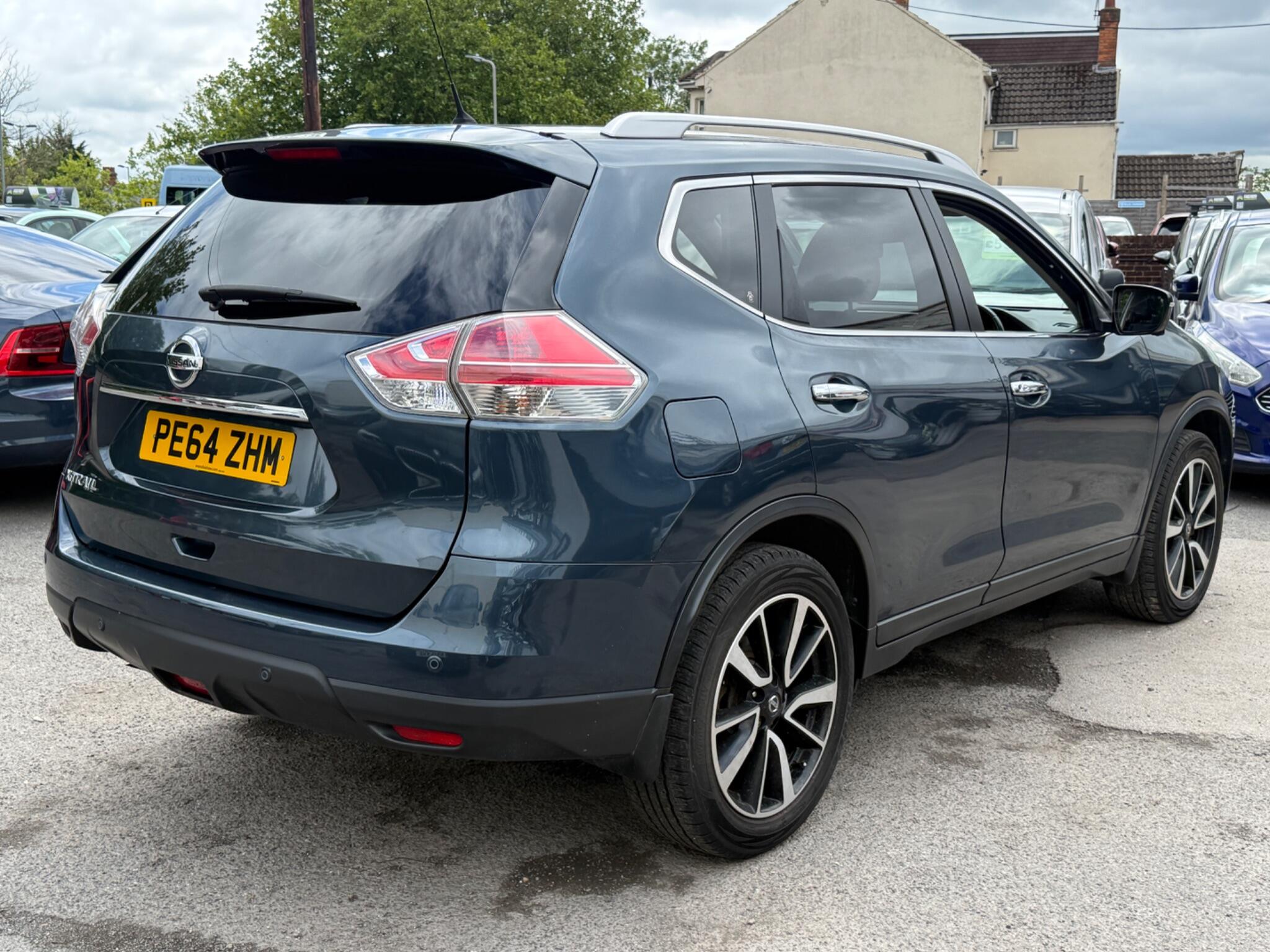 Nissan X-Trail - Image 18