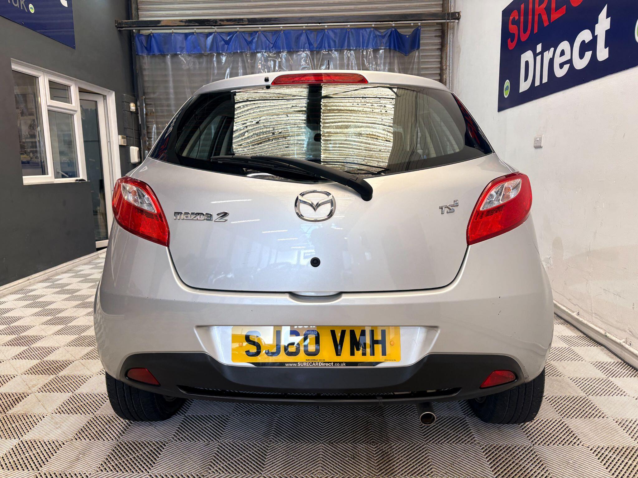 Mazda Mazda2 view 11
