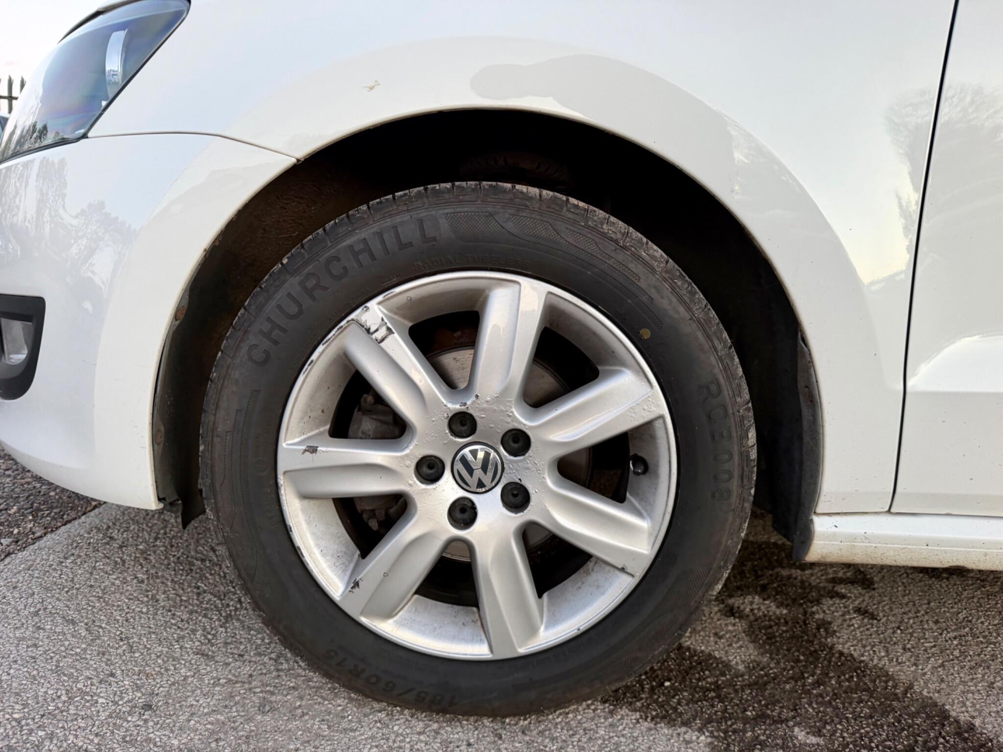 Volkswagen Polo view 45