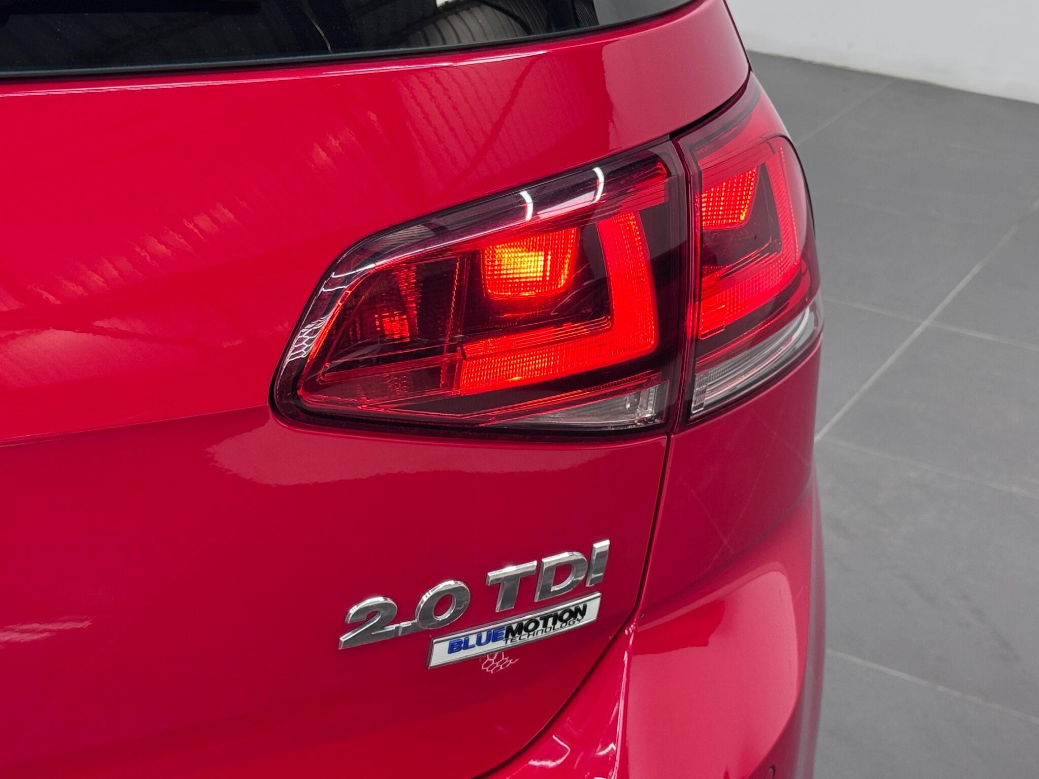 Volkswagen Golf view 26