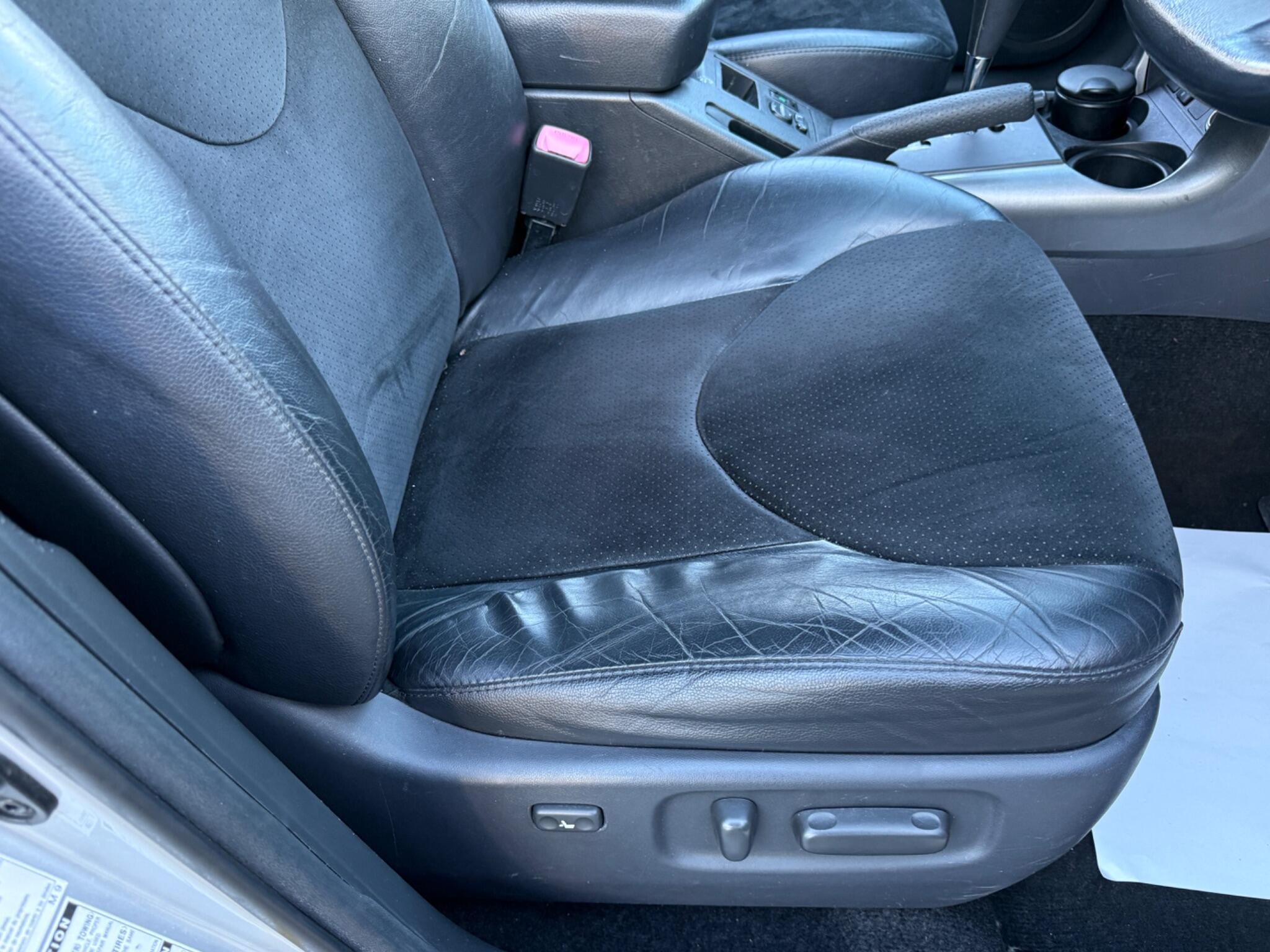 Toyota RAV4 - Image 38