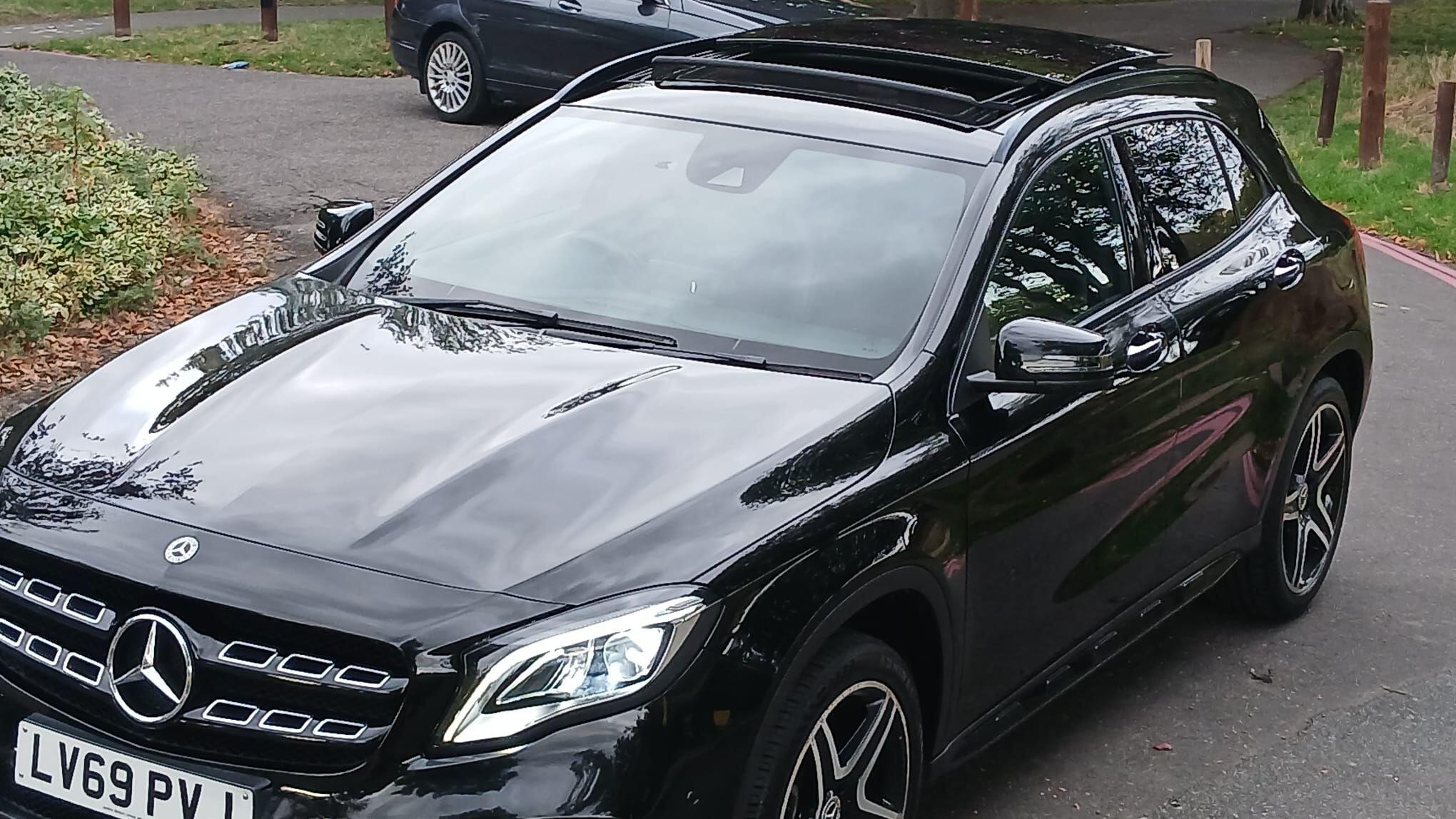 Mercedes-Benz Gla view 14