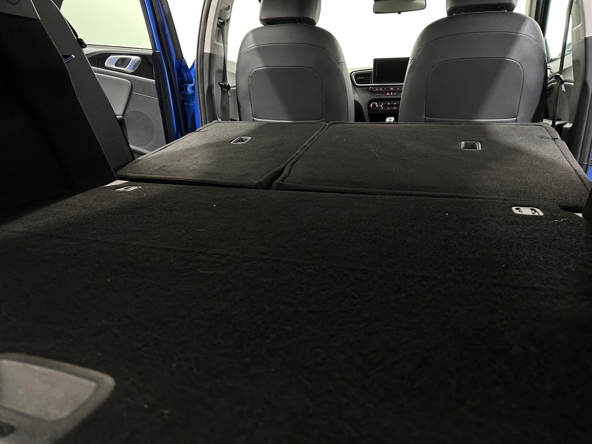 Kia Ceed view 44