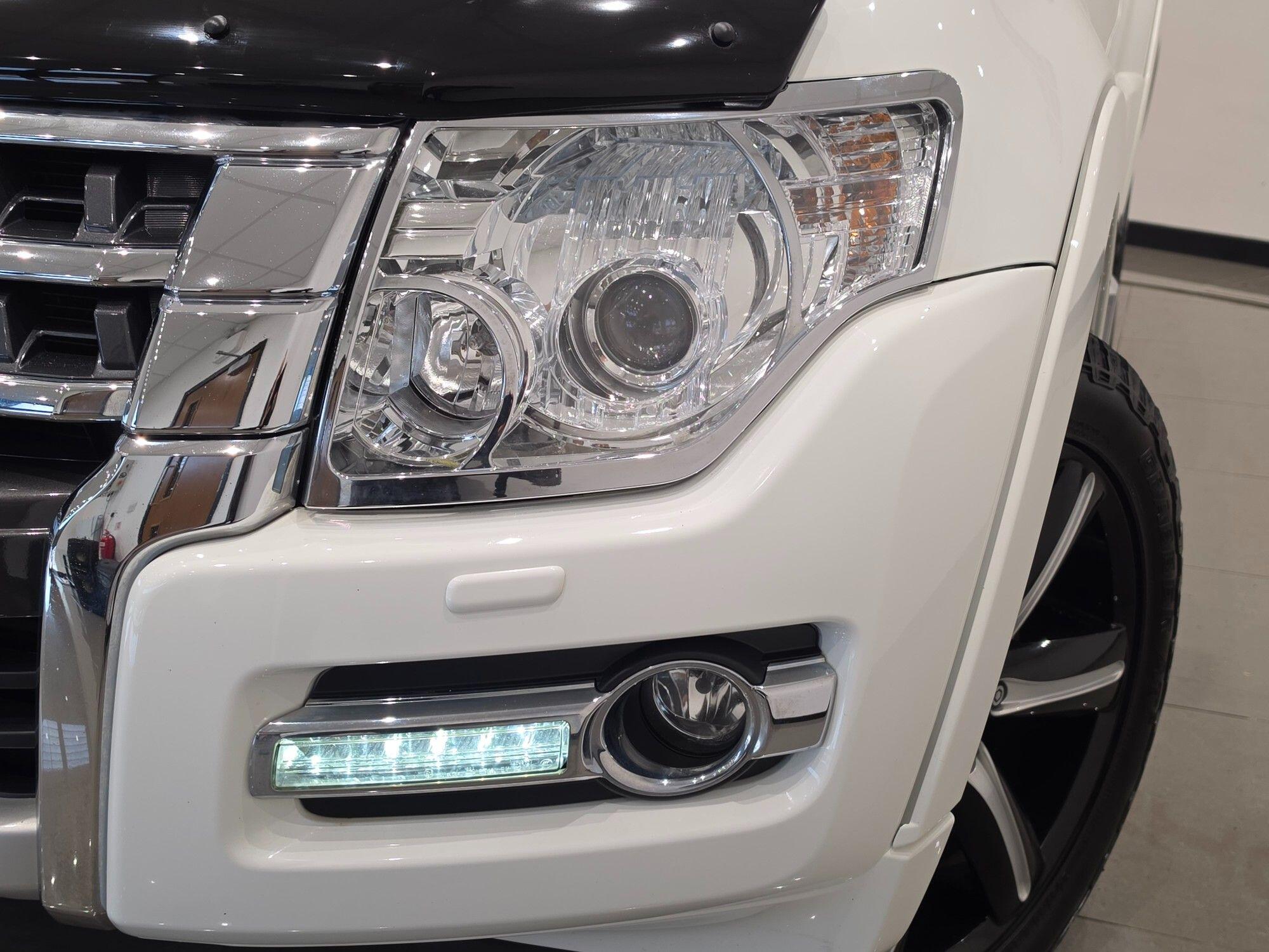 Mitsubishi Shogun view 57