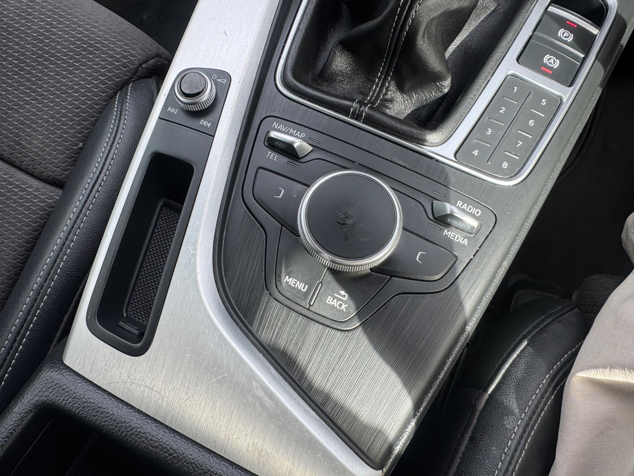 Audi A4 view 25