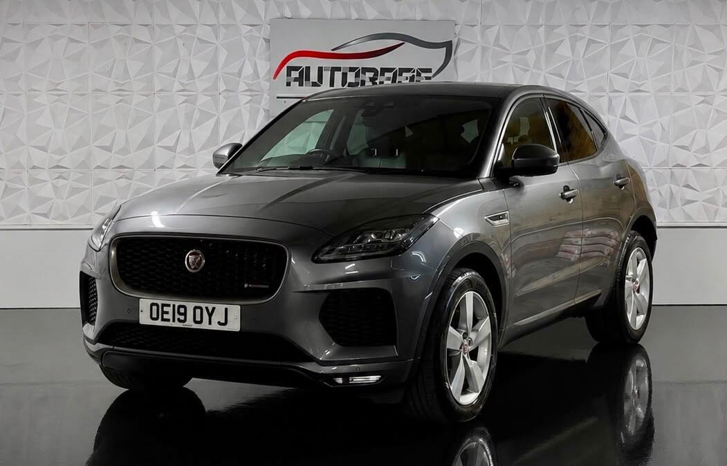 Jaguar E-Pace view 3