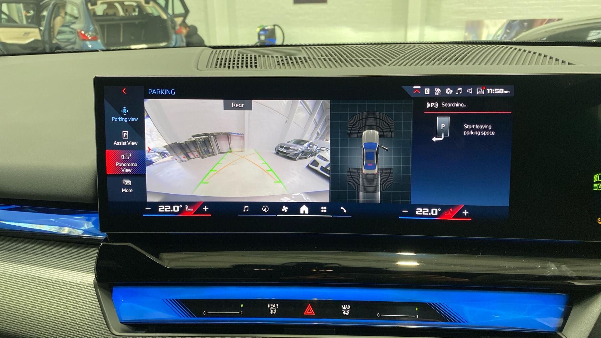 BMW i5 view 34