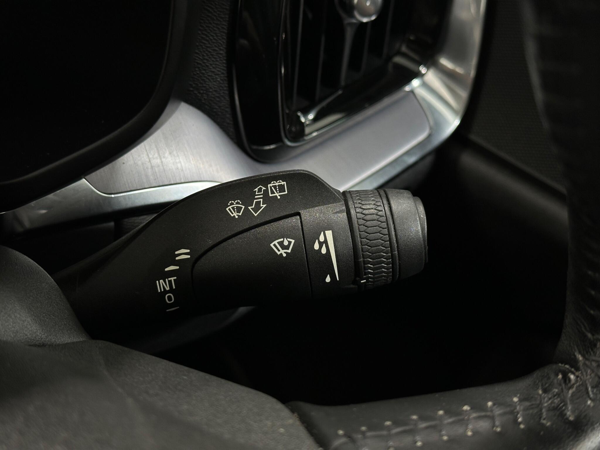Volvo V60 view 17