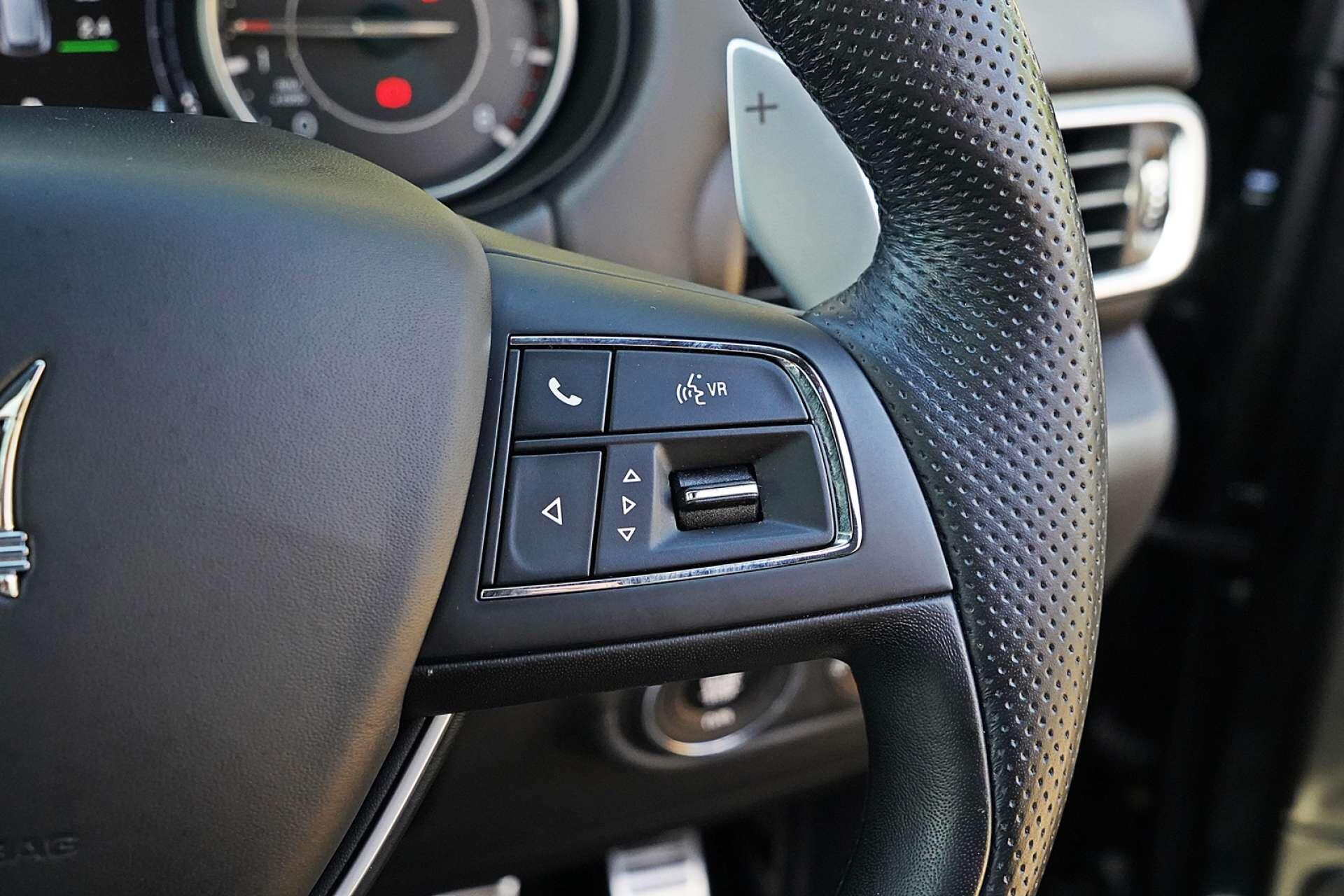 Maserati Levante view 30