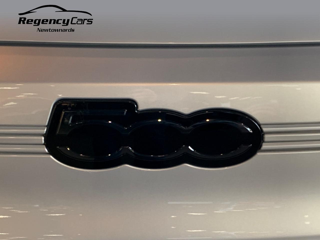 Fiat 500e view 7