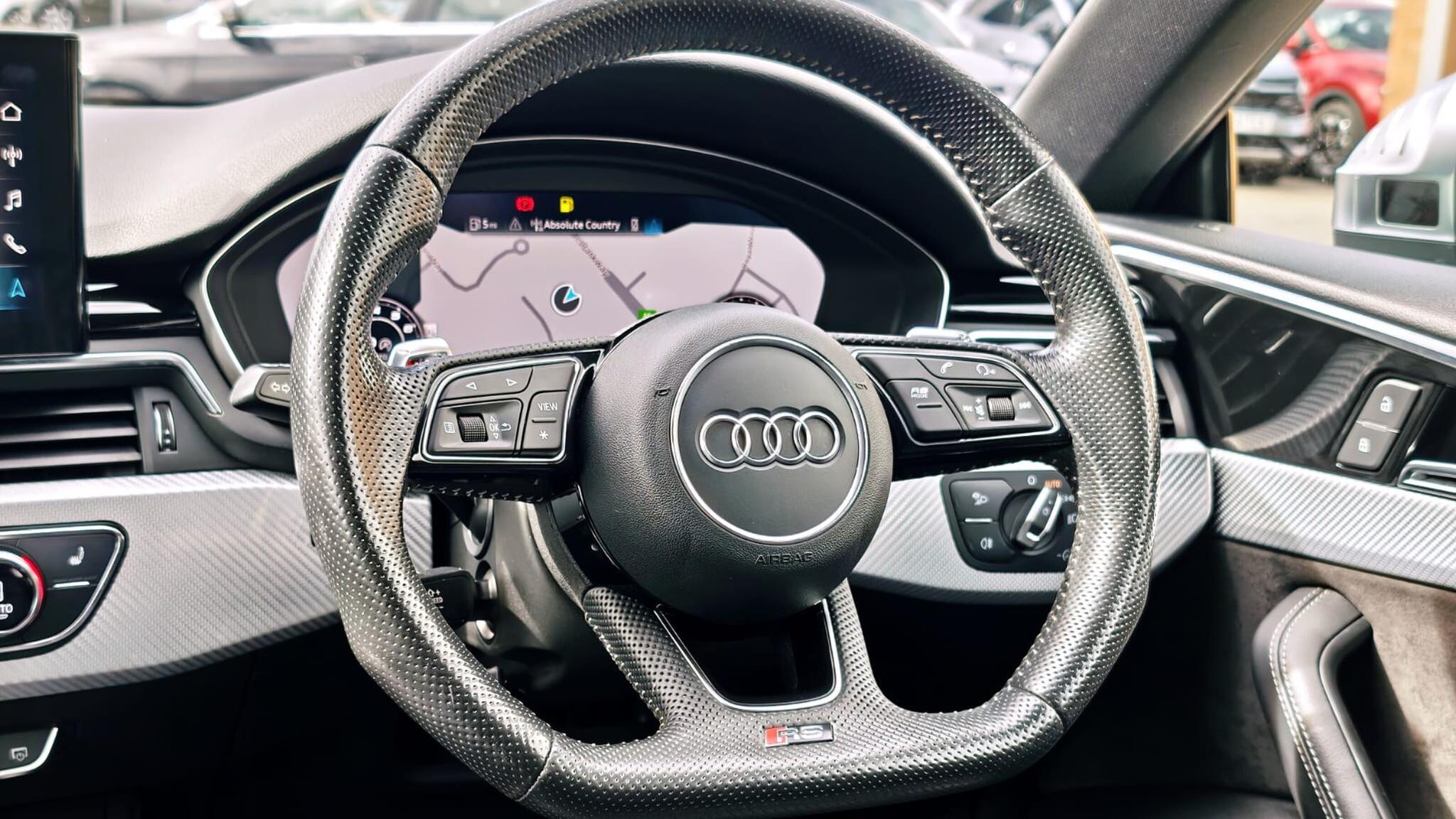 Audi RS5 view 21