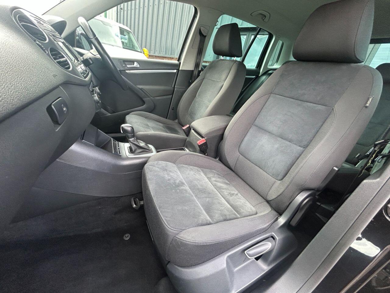Volkswagen Tiguan view 13