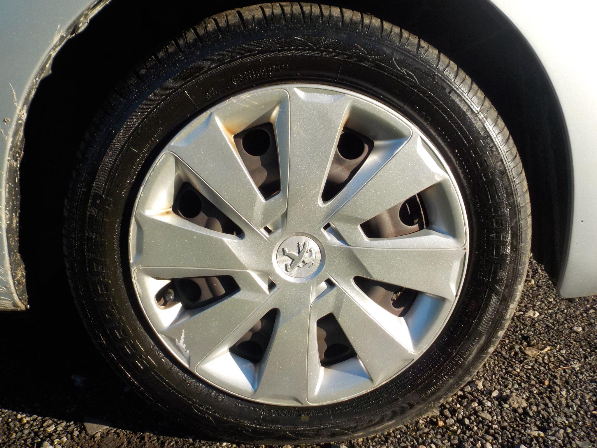 Peugeot 107 1.0 12V Active Euro 5 5dr