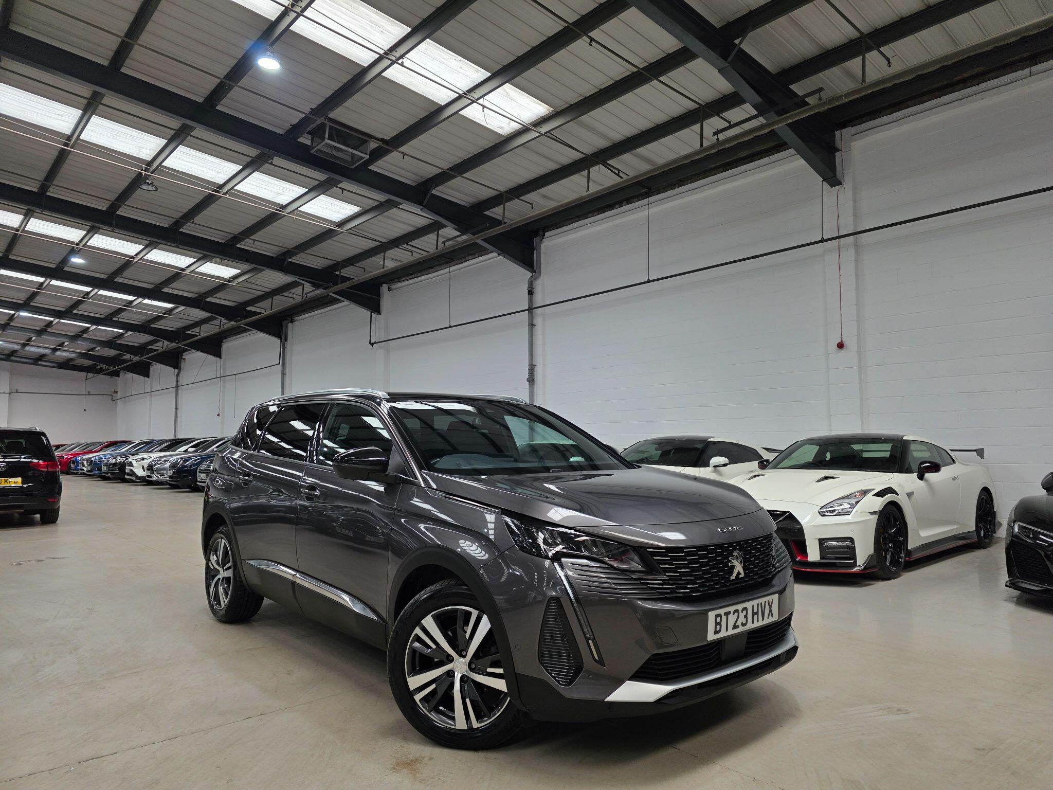 Peugeot 5008 view 3