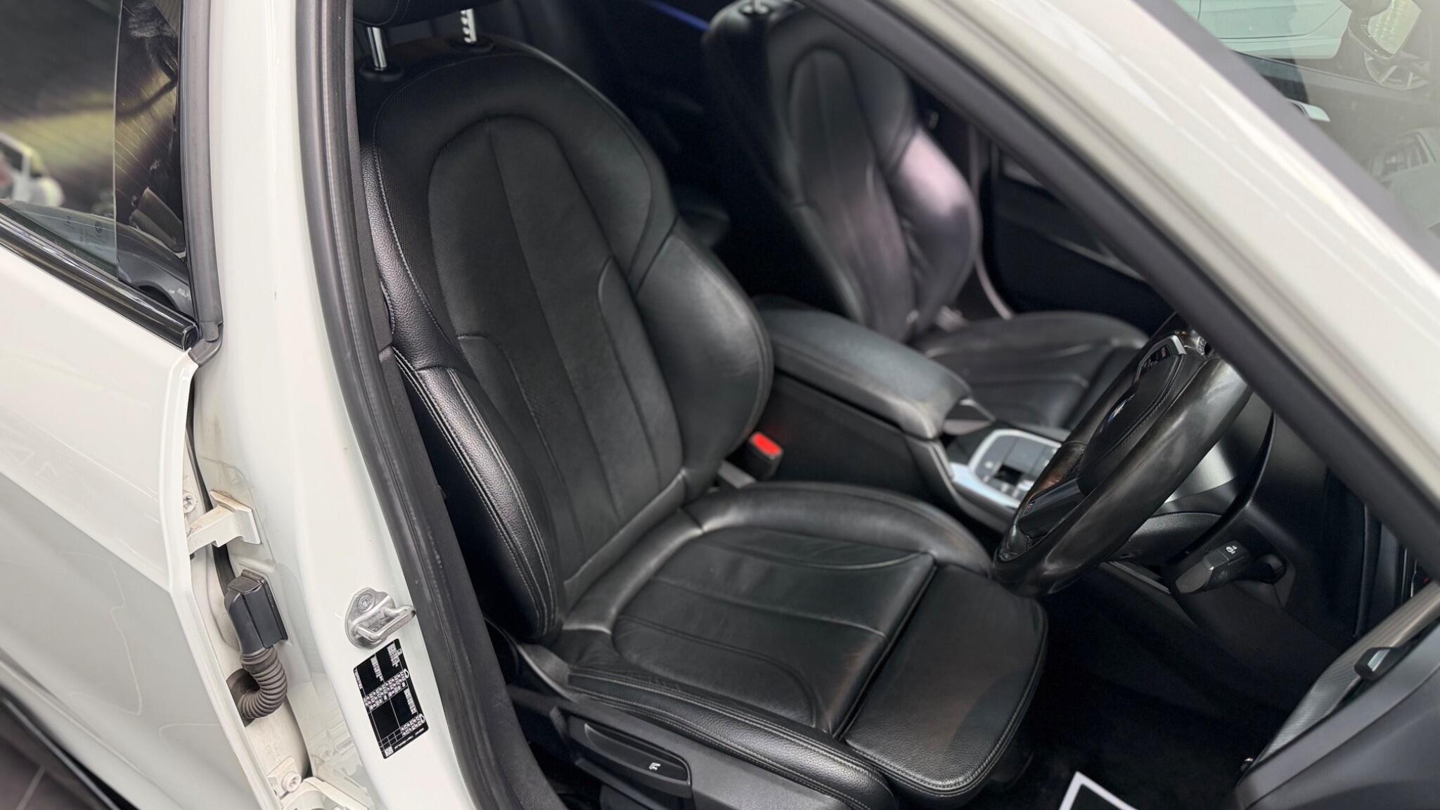 BMW 1 Series view 28