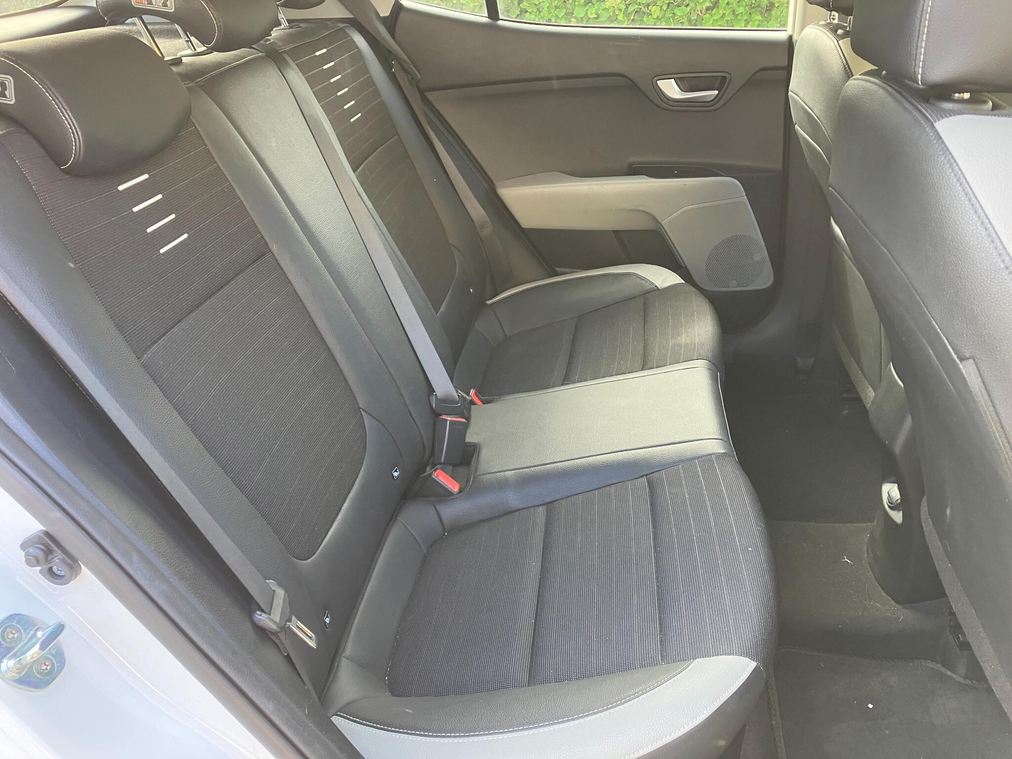 Kia Stonic view 10