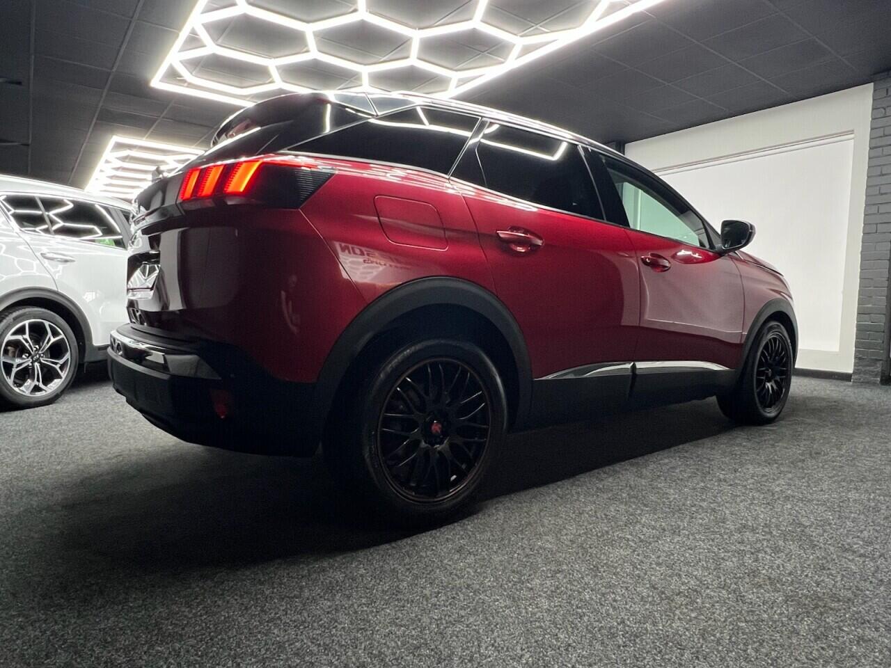 Peugeot 3008 view 14