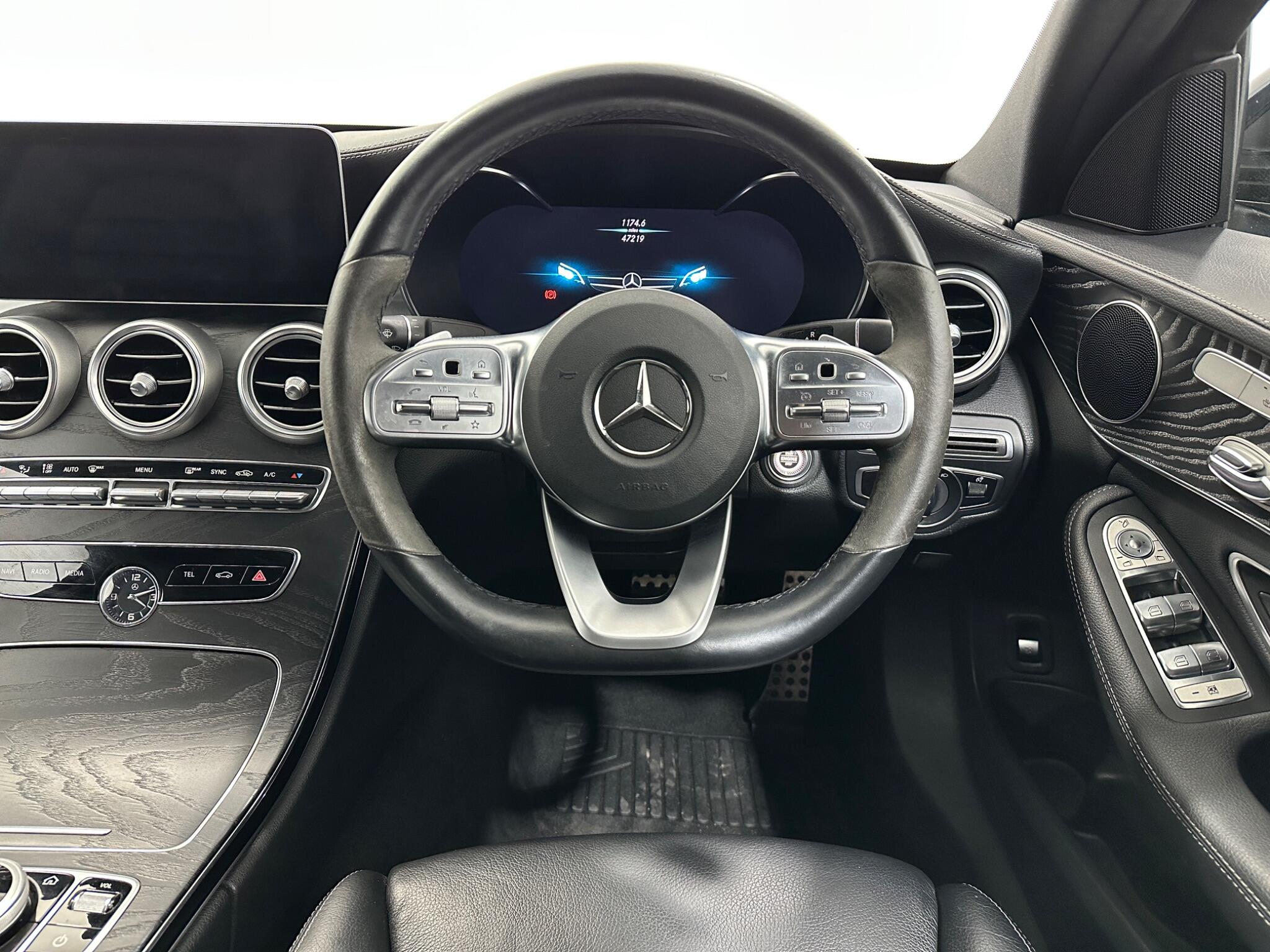 Mercedes-Benz C-Class view 13