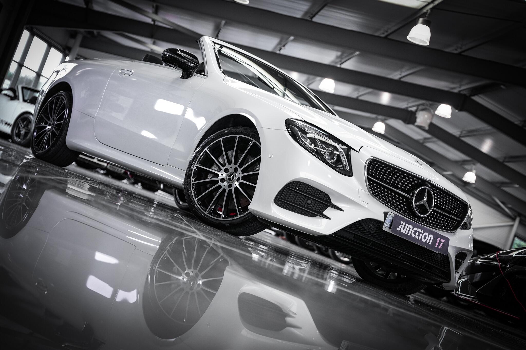 Mercedes-Benz E-Class view 8