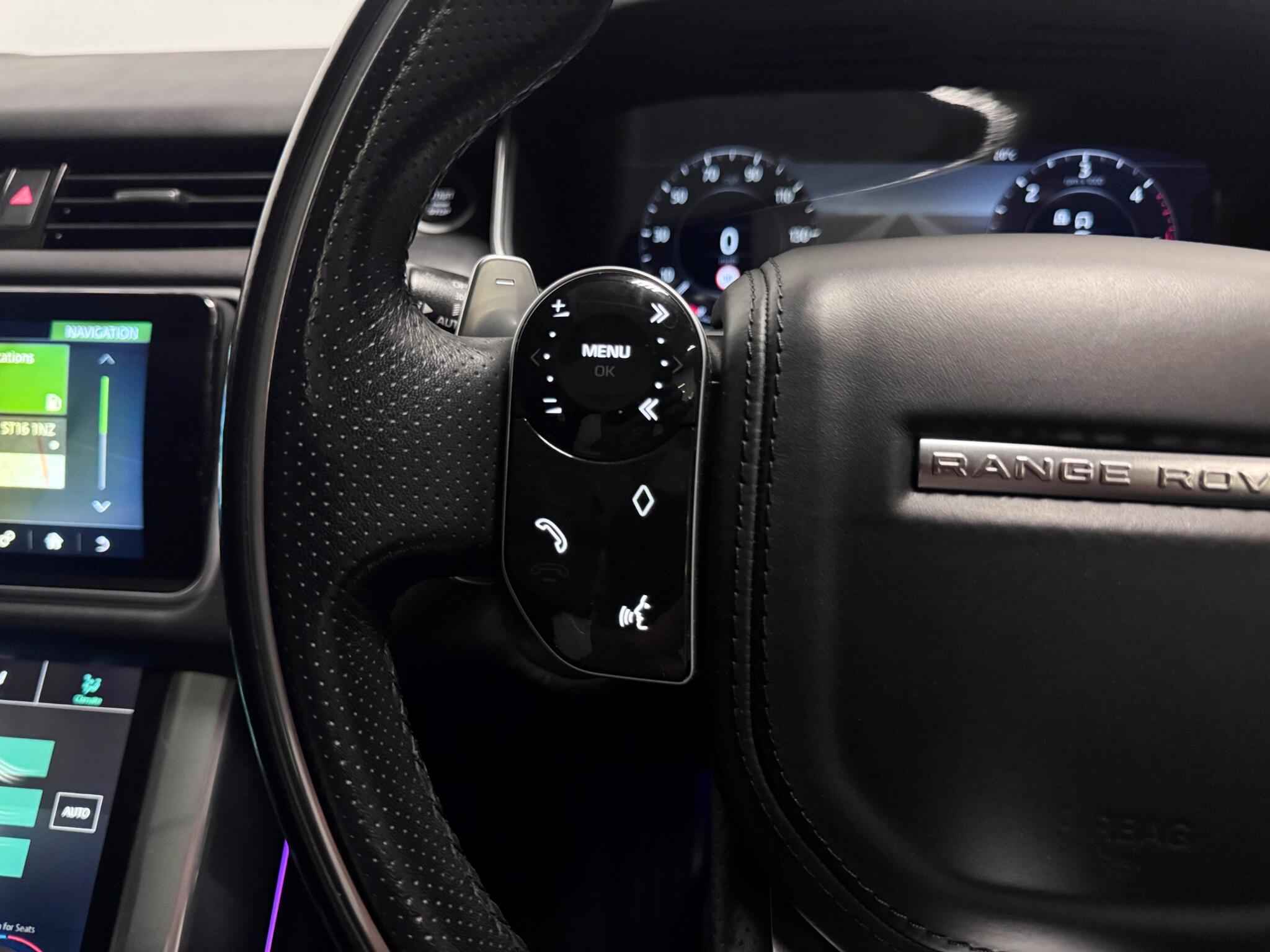 Land Rover Range Rover Sport view 13