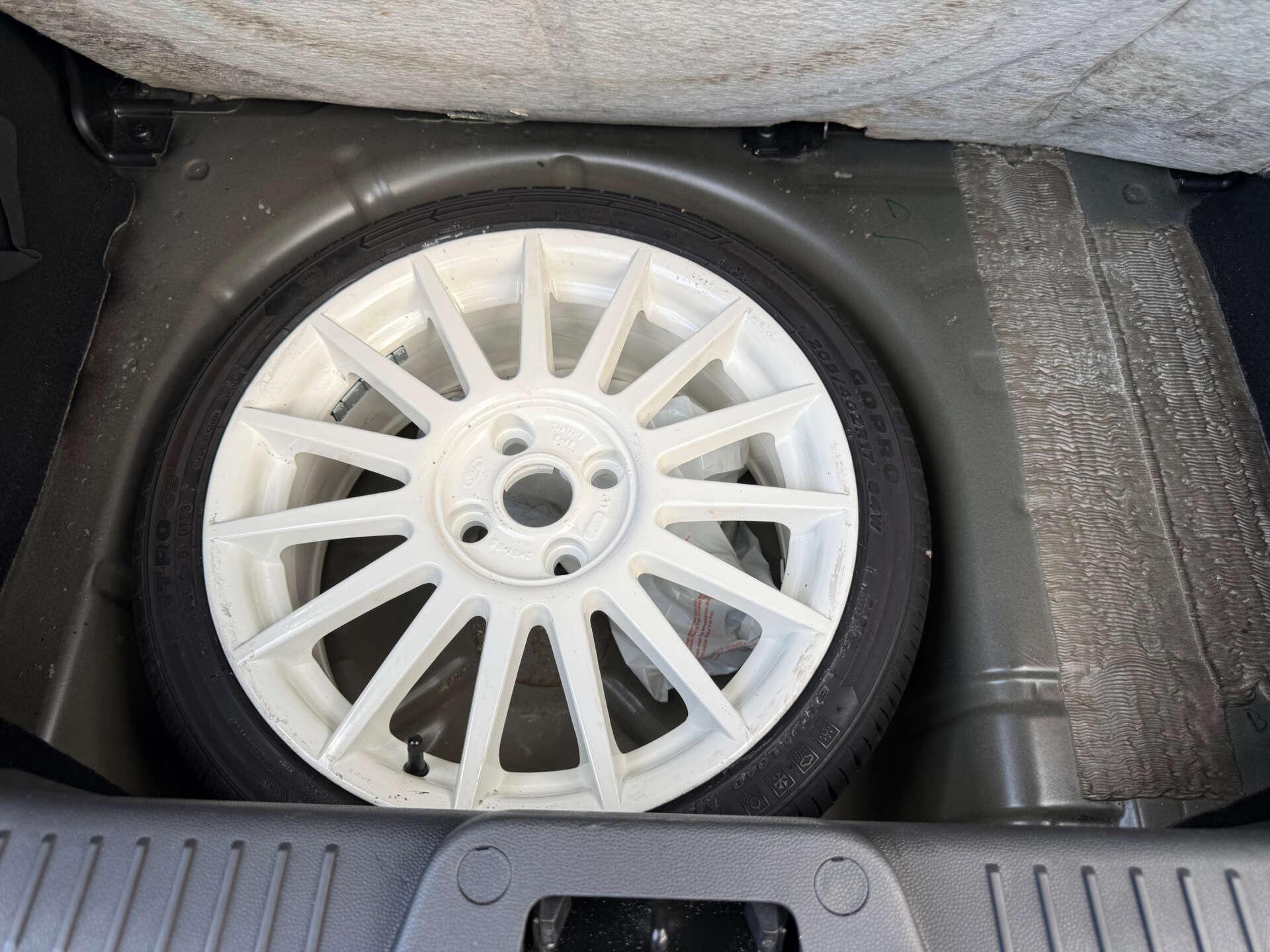 Ford Fiesta view 33