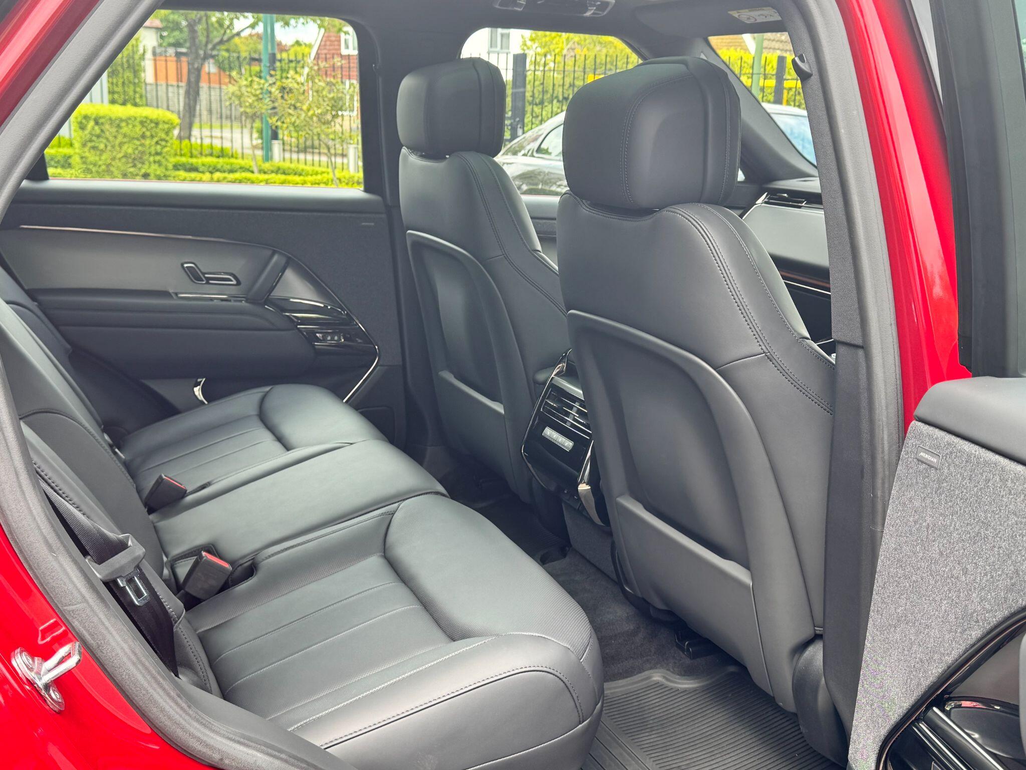 Land Rover Range Rover Sport view 10