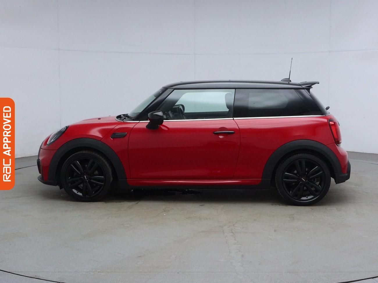 Mini Hatch view 32