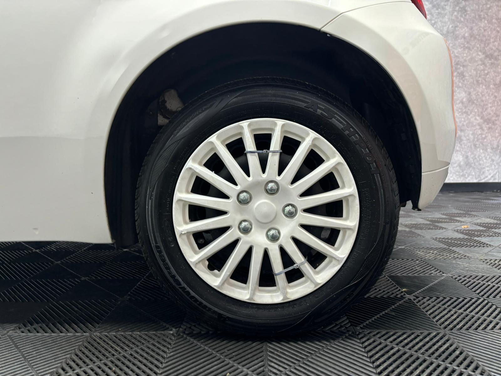 Fiat 500 view 23
